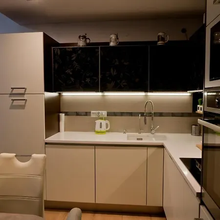 Apartment Magic *