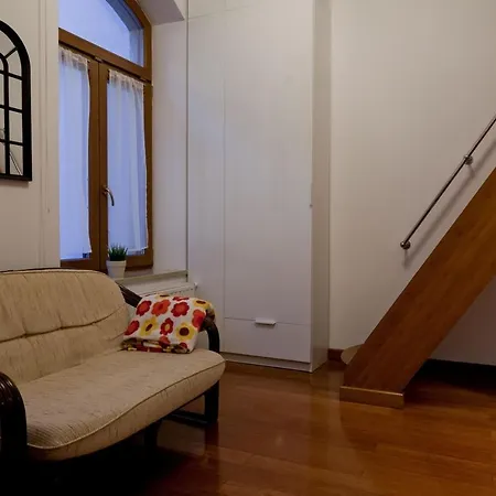 Magic Apartment *